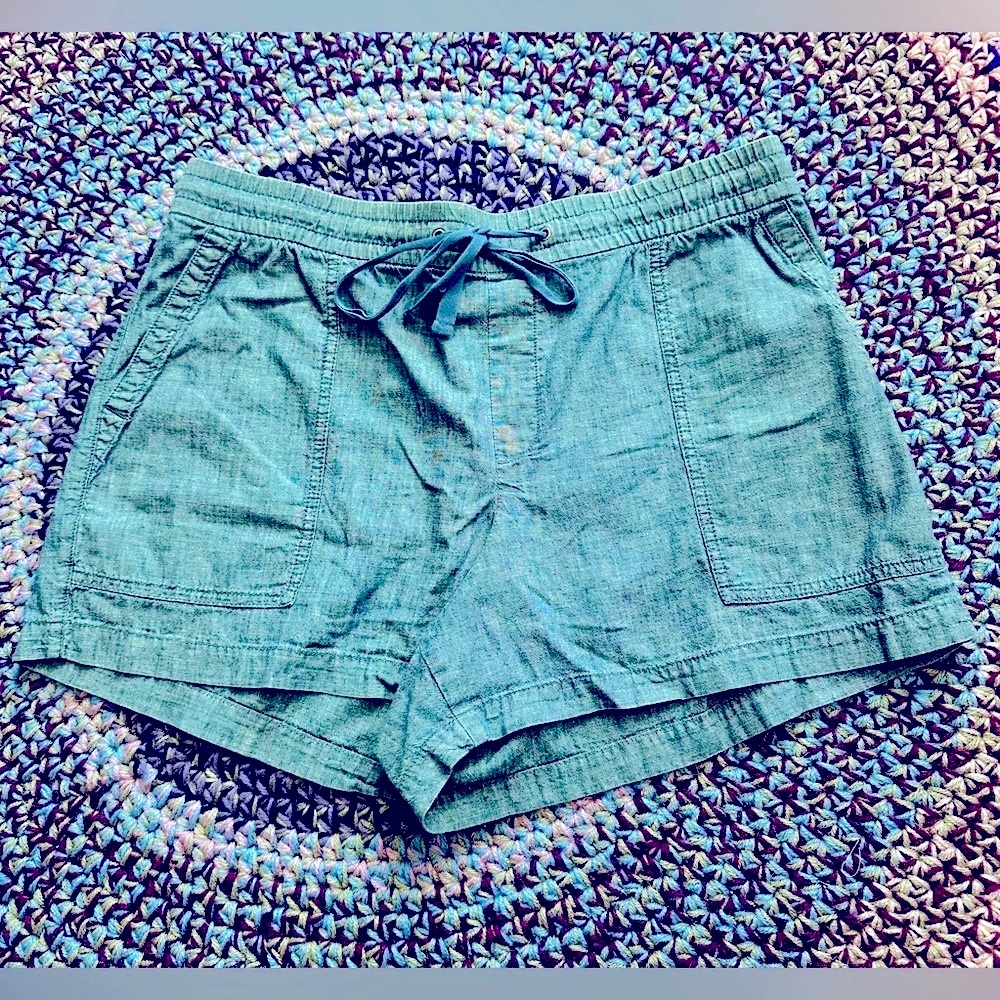 GAP Women's Blue Drawstring Shorts
